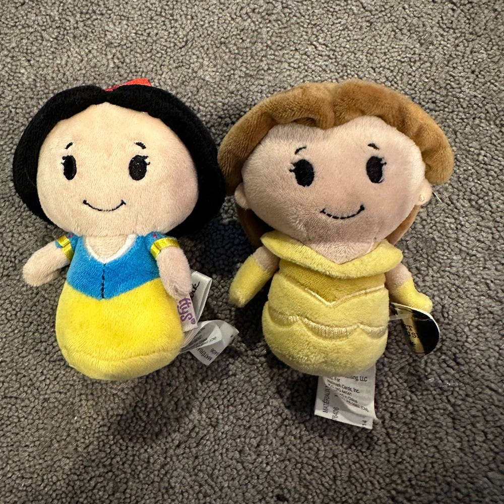 Hallmark Itty Bittys Snow White and Belle